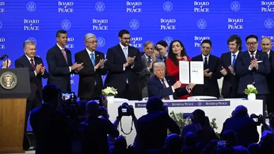 президент Казахстана Касым-Жомарт Токаев, президент США Дональд Трамп