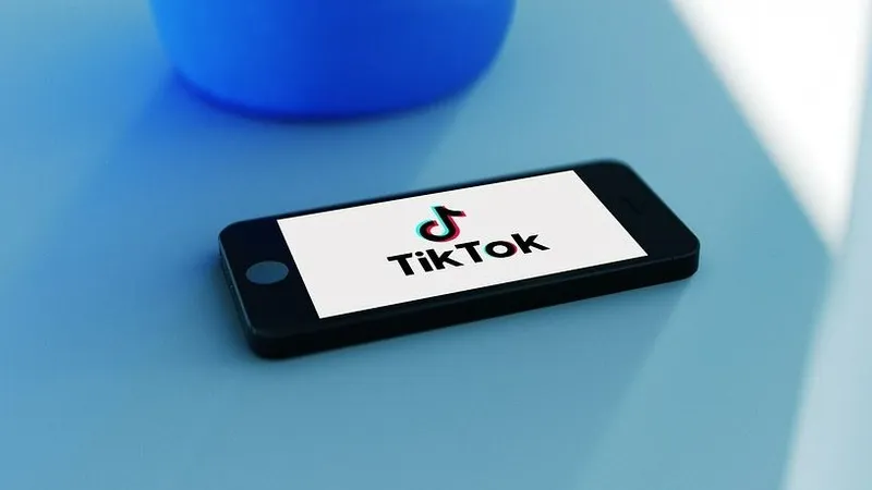 мобильное приложение, соцсеть