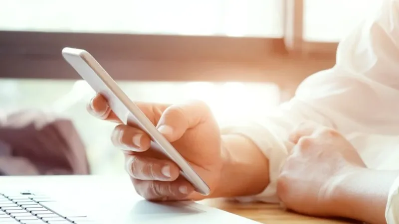 мобильный телефон, гаджет