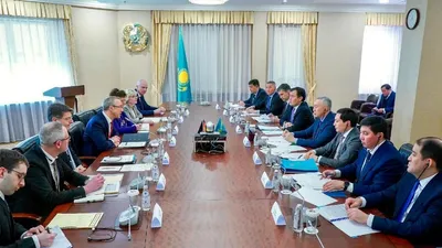 Серик Жумангарин, Доминик Муттер