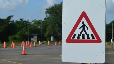 Школа вождения, автошкола, курсы вождения, сдача на права, водительские права, автодром, инструктор по вождению, ПДД