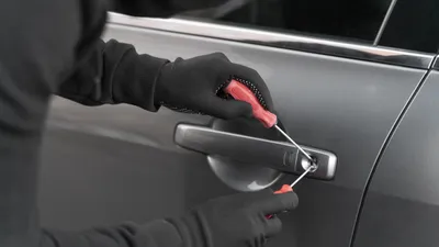 Угон, мошенник, машина 