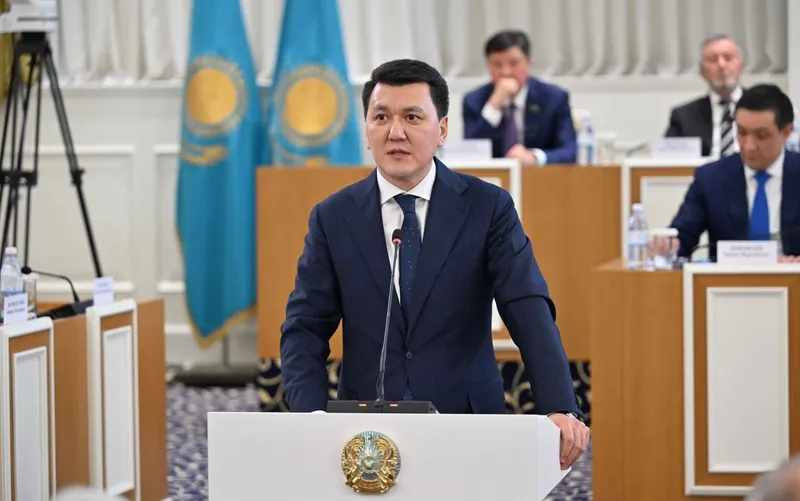 Ерлан Карин