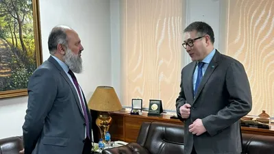 Арман Шаккалиев,  Джам Камал Хан