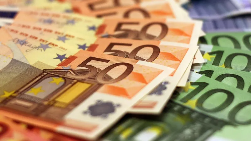 валюта, финансы, денежные средства