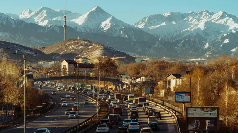 Машина, машины, авто, автомобиль, автомобили, дорога, дороги, транспортное движение, дорожное движение, дорожный трафик