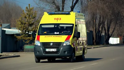 Скорая помощь, медицинская служба, машина скорой помощи, машины скорой помощи, автомобиль скорой помощи, карета скорой помощи, бригада скорой помощи