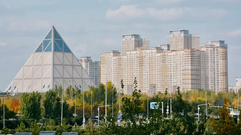 Астана, город Астана, достопримечательности Астаны, столица Казахстана, пейзаж Астаны, виды Астаны, виды города Астаны