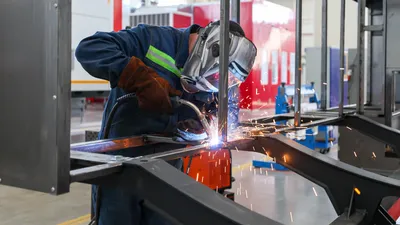 Завод, производство, люди на производстве, рабочий, рабочие, цех, работник, работники