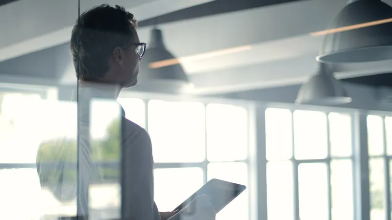 сотрудник, занятость