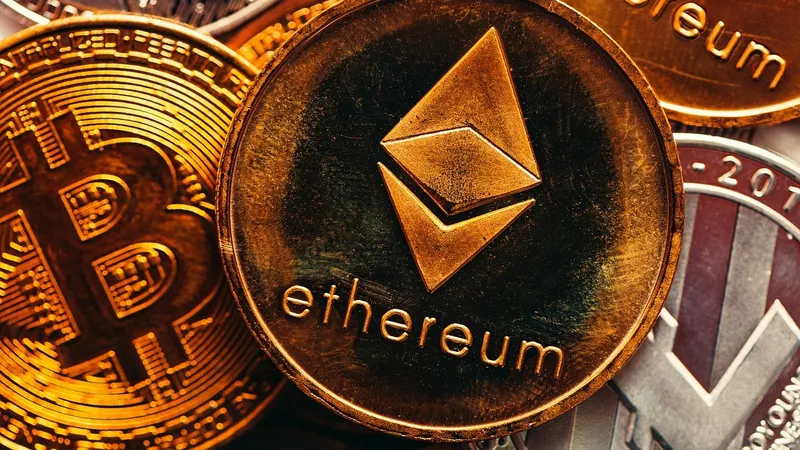 биткоин, эфир, цифровые средства