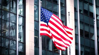 государственный флаг