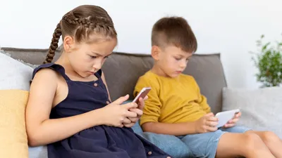 гаджеты, социальные сети, мессенджеры