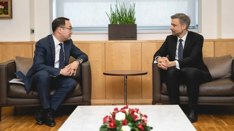 Казахстан, Италия