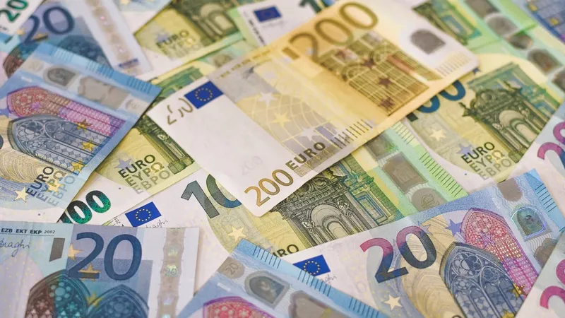 купюры, банкноты