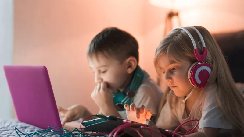 социальные сети, родительский контроль