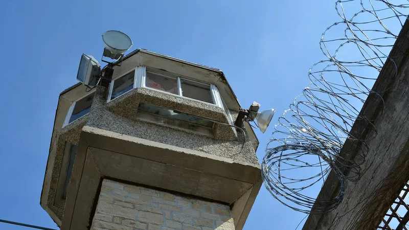 заключение, лишение свободы