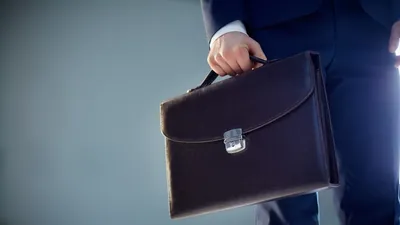 кадры, должность