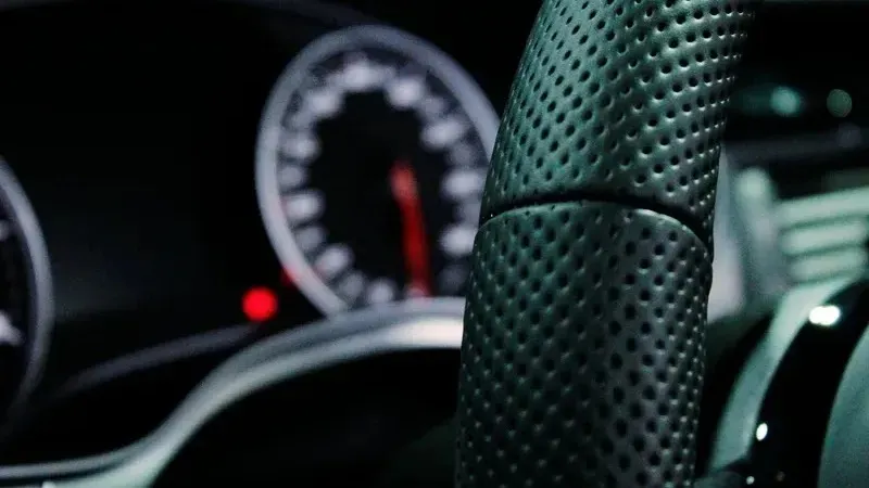 Автомобиль, руль автомобиля
