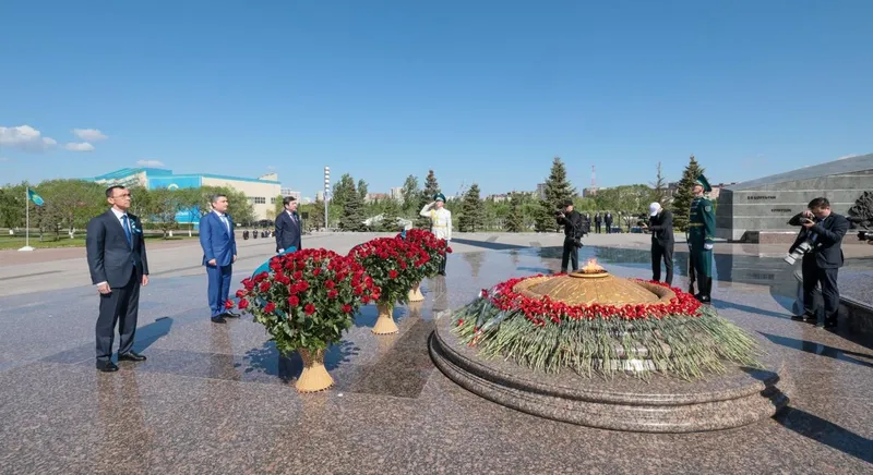 Олжас Бектенов, Маулен Ашимбаев, Ерлан Кошанов