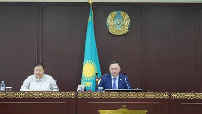 глава Верховного суда Асламбек Мергалиев