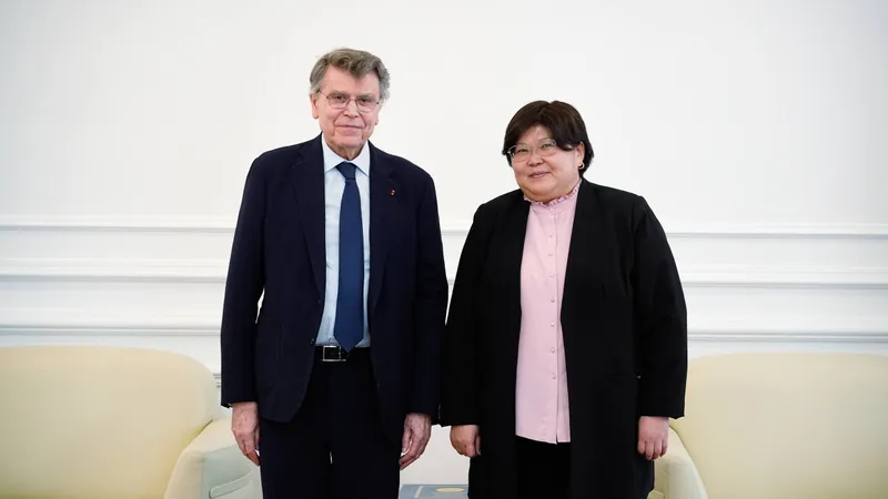 председатель Конституционного суда Эльвира Азимова
