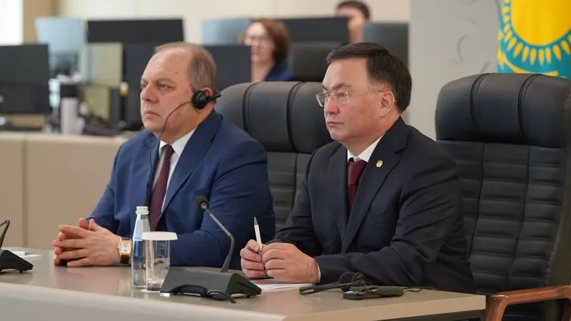 председатель Верховного суда Асламбек Мергалиев