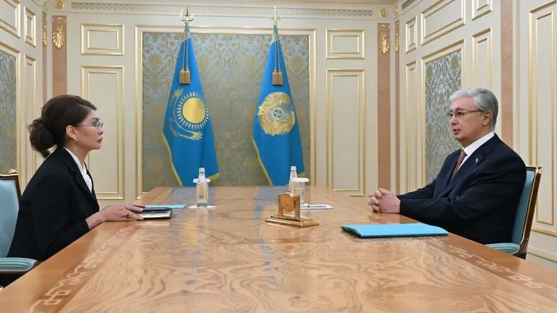 президент Казахстана Касым-Жомарт Токаев и заместитель председателя Совета безопасности Аида Балаева