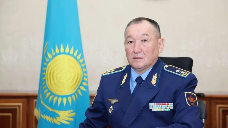 министр обороны Даурен Косанов