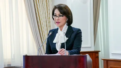 министр здравоохранения Акмарал Альназарова