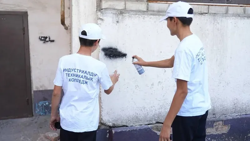 Уничтожение рекламы наркотиков