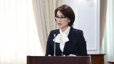 Акмарал Альназарова