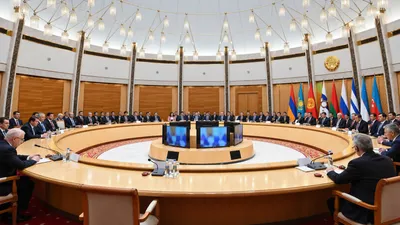 главы правительств ЕАЭС