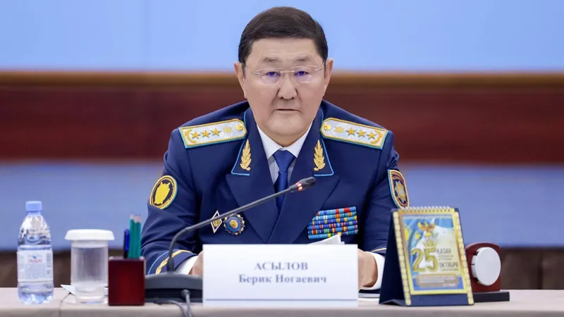 генеральный прокурор РК Берик Асылов
